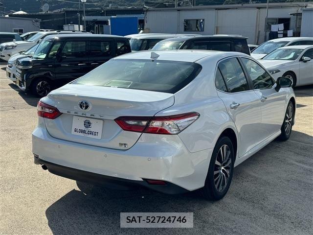 Toyota CAMRY HYBRID 2022-10 8658306-13