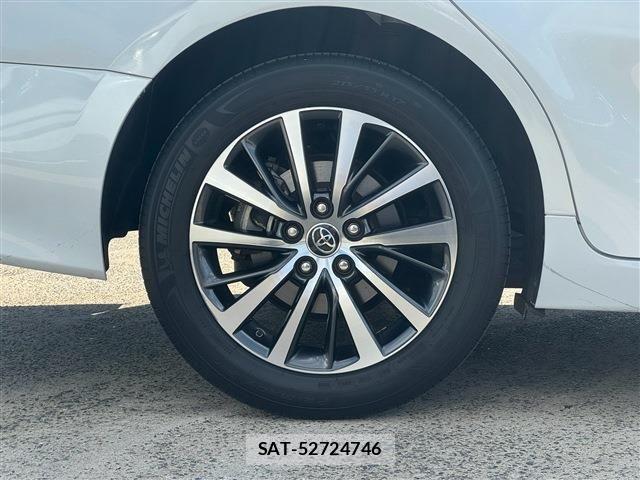 Toyota CAMRY HYBRID 2022-10 8658306-15