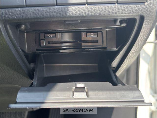 Toyota CAMRY HYBRID 2017-08 8658303-10