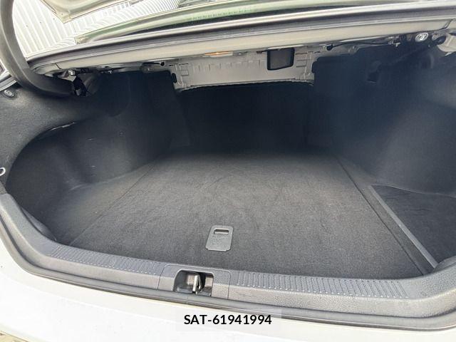 Toyota CAMRY HYBRID 2017-08 8658303-18