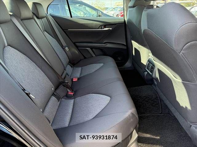 Toyota CAMRY HYBRID 2023-05 8658299-17