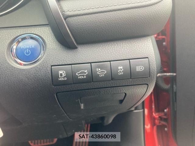 Toyota CAMRY HYBRID 2019-02 8658304-11