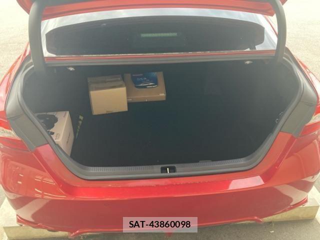 Toyota CAMRY HYBRID 2019-02 8658304-4