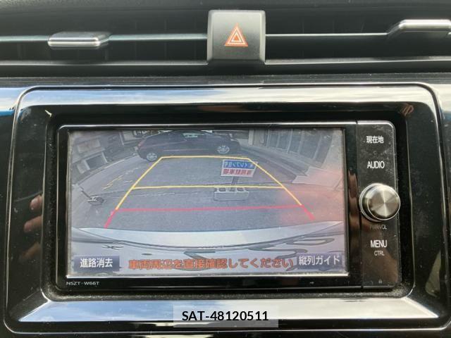 Toyota CAMRY HYBRID 2018-07 8685265-12