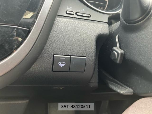 Toyota CAMRY HYBRID 2018-07 8685265-19