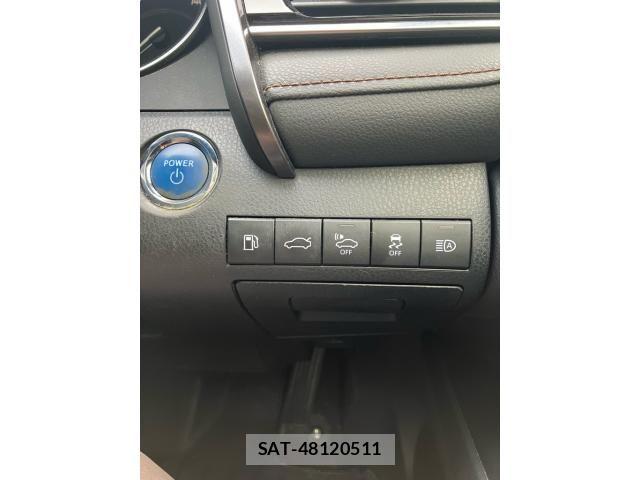 Toyota CAMRY HYBRID 2018-07 8685265-20