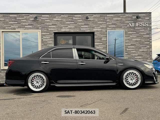 Toyota CAMRY HYBRID 2014-04 8685264-12