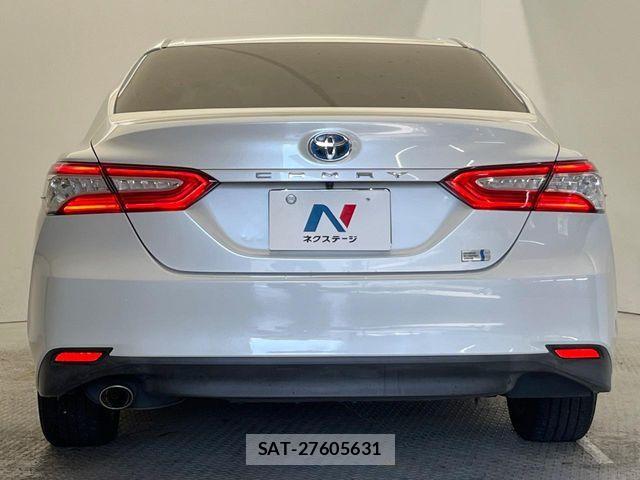 Toyota CAMRY HYBRID 2017-09 8741049-16