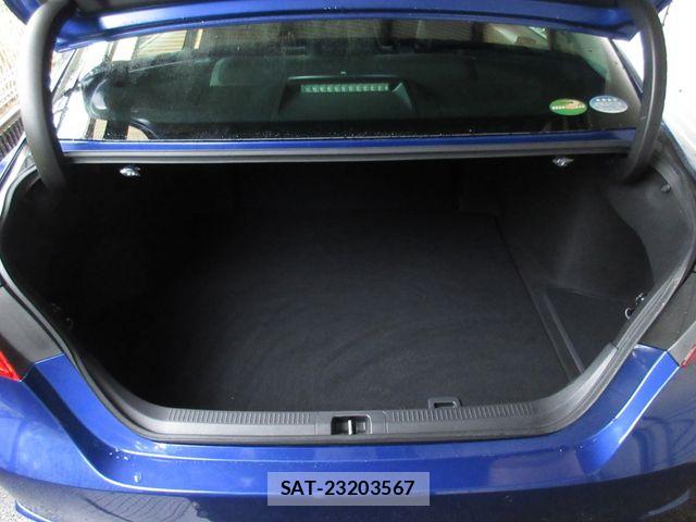 Toyota CAMRY HYBRID 2019-04 8741050-9