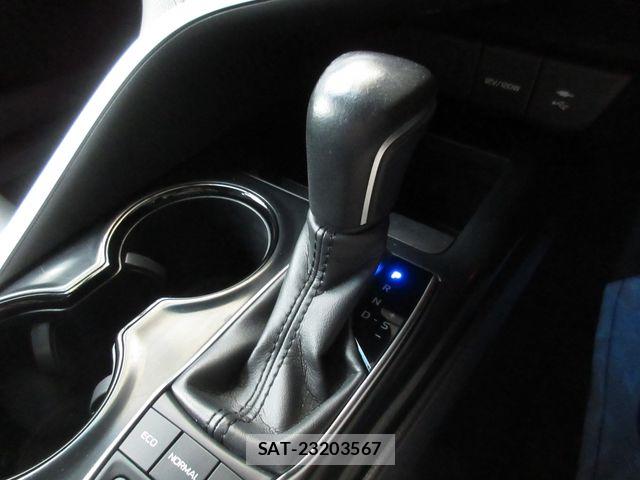 Toyota CAMRY HYBRID 2019-04 8741050-15