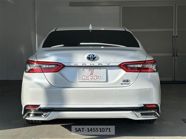 Toyota CAMRY HYBRID 2021-11 8741048-5