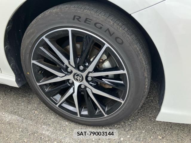 Toyota CAMRY HYBRID 2023-06 8741042-5