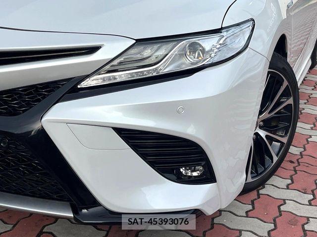 Toyota CAMRY HYBRID 2020-04 8741047-12