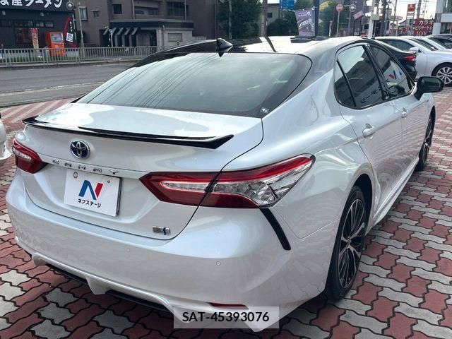 Toyota CAMRY HYBRID 2020-04 8741047-16