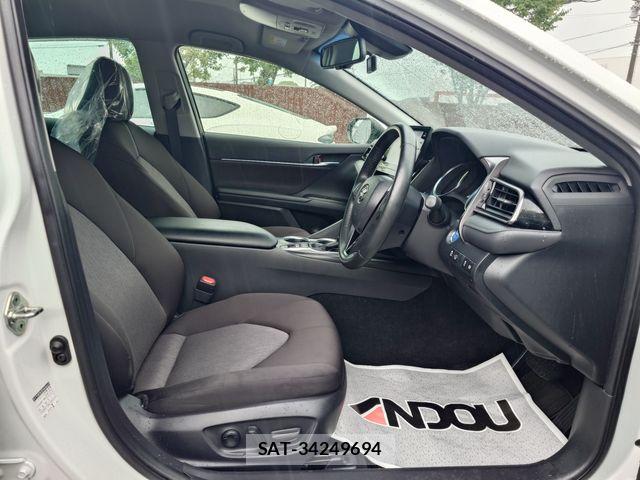 Toyota CAMRY HYBRID 2023-06 8741043-9