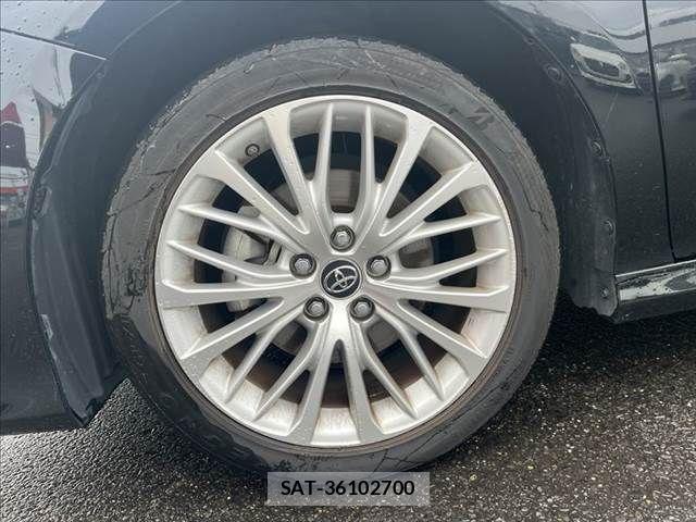 Toyota CAMRY HYBRID 2019-09 8741051-12