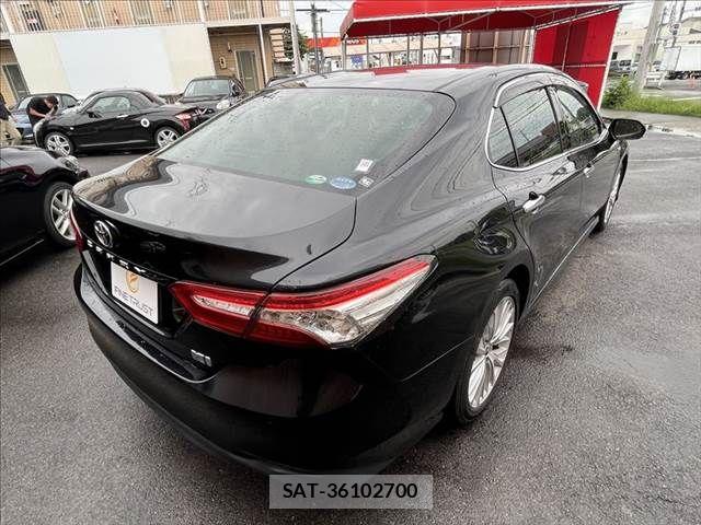 Toyota CAMRY HYBRID 2019-09 8741051-16