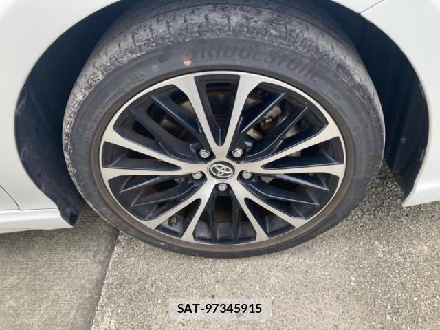Toyota CAMRY HYBRID 2018-09 8741054-18