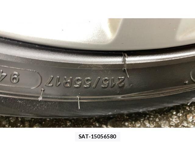 Toyota CAMRY HYBRID 2017-12 8741055-23