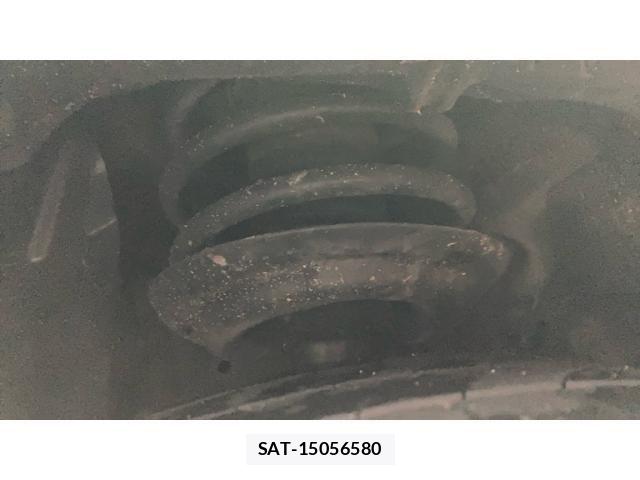 Toyota CAMRY HYBRID 2017-12 8741055-24