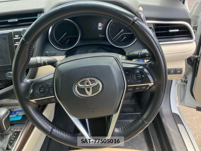 Toyota CAMRY HYBRID 2017-12 8741053-13