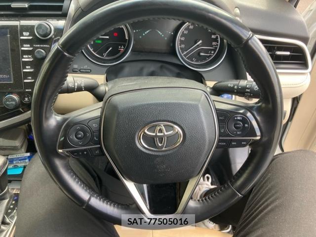 Toyota CAMRY HYBRID 2017-12 8741053-16