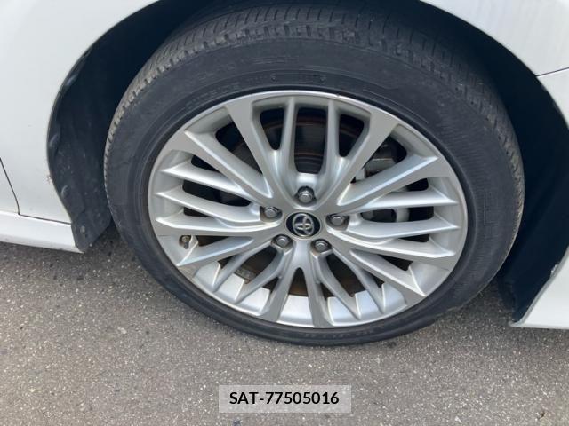 Toyota CAMRY HYBRID 2017-12 8741053-7