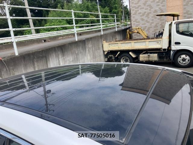 Toyota CAMRY HYBRID 2017-12 8741053-8