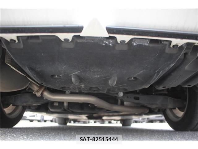 Toyota CAMRY HYBRID 2019-12 8741052-15