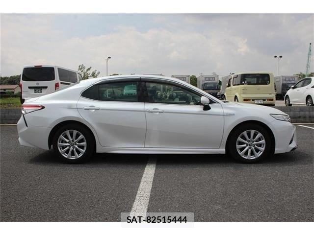 Toyota CAMRY HYBRID 2019-12 8741052-8