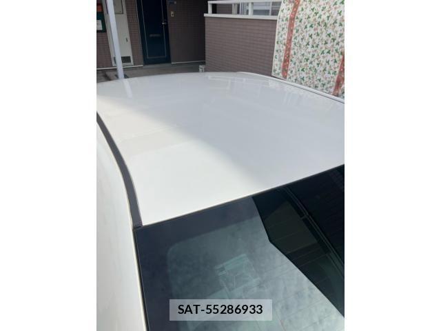 Toyota CAMRY HYBRID 2017-03 8741056-14