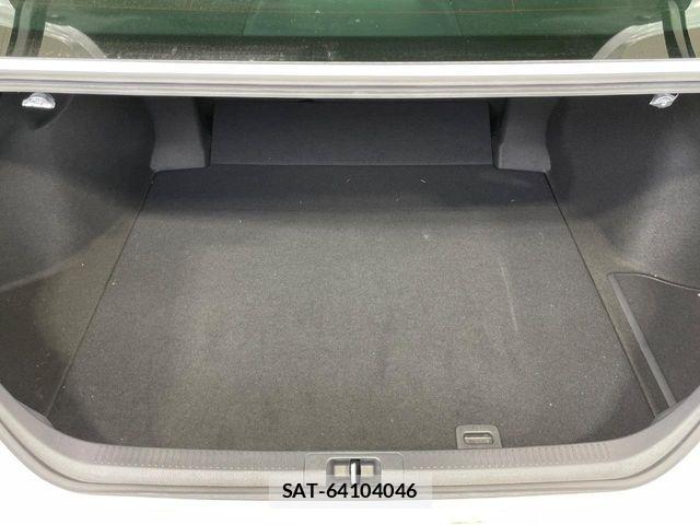 Toyota CAMRY HYBRID 2020-01 8741046-9