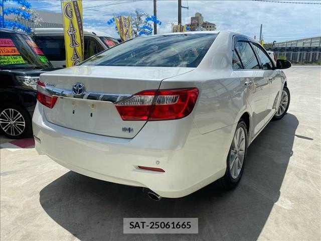 Toyota CAMRY HYBRID 2012-03 8741057-1