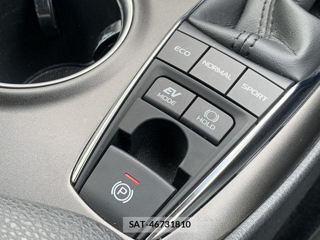 Toyota CAMRY HYBRID 2023-12 8779677-13
