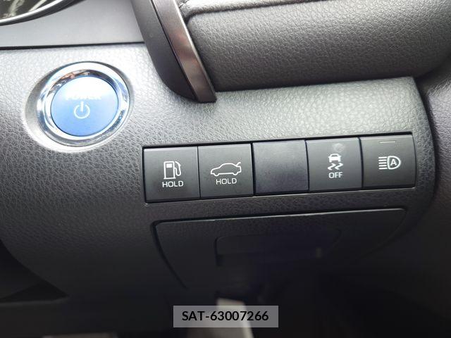 Toyota CAMRY HYBRID 2021-08 8779678-18