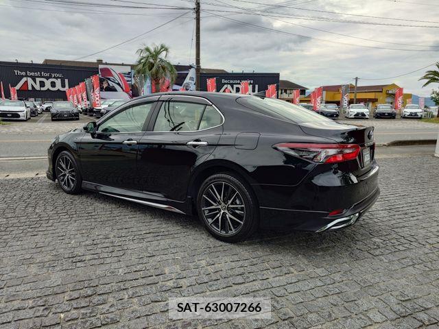 Toyota CAMRY HYBRID 2021-08 8779678-3