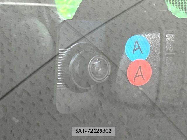 Toyota CAMRY HYBRID 2017-12 8779683-5