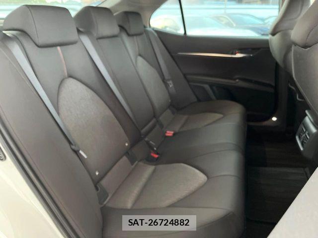 Toyota CAMRY HYBRID 2018-01 8795436-5