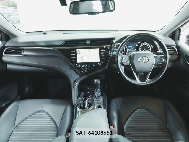 Toyota CAMRY HYBRID 2020-01 8795434-1