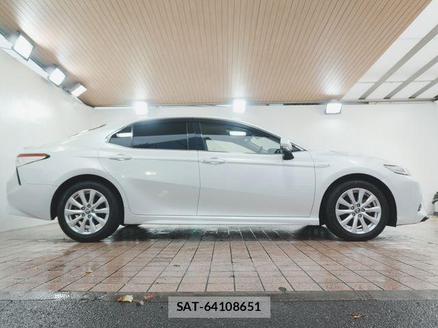 Toyota CAMRY HYBRID 2020-01 8795434-6