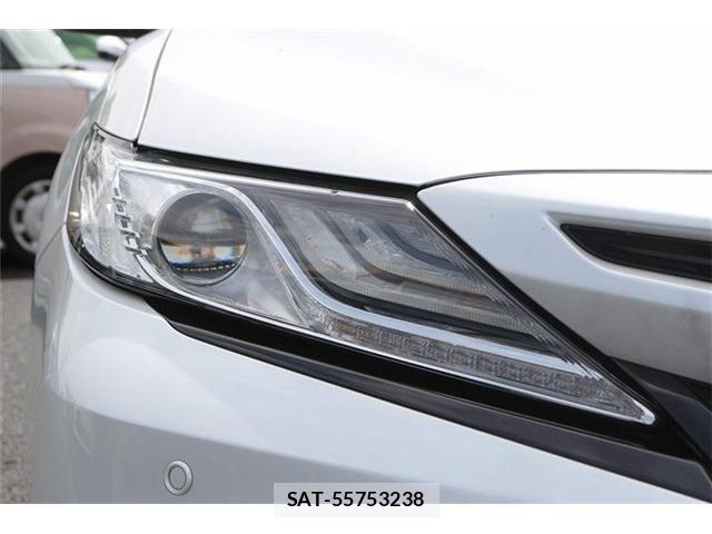 Toyota CAMRY HYBRID 2019-05 8795437-11
