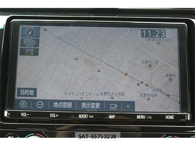 Toyota CAMRY HYBRID 2019-05 8795437-2