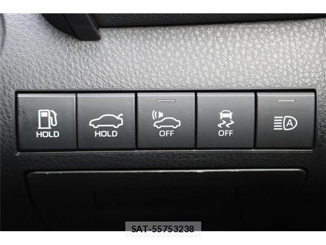 Toyota CAMRY HYBRID 2019-05 8795437-5