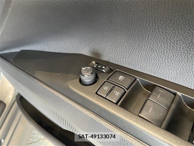 Toyota CAMRY HYBRID 2022-07 8828139-22