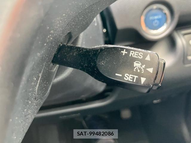 Toyota CAMRY HYBRID 2016-05 8828142-14