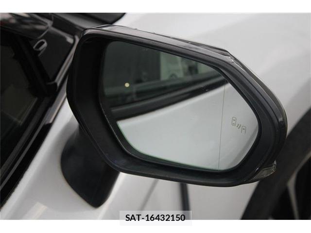 Toyota CAMRY HYBRID 2019-02 8828140-19