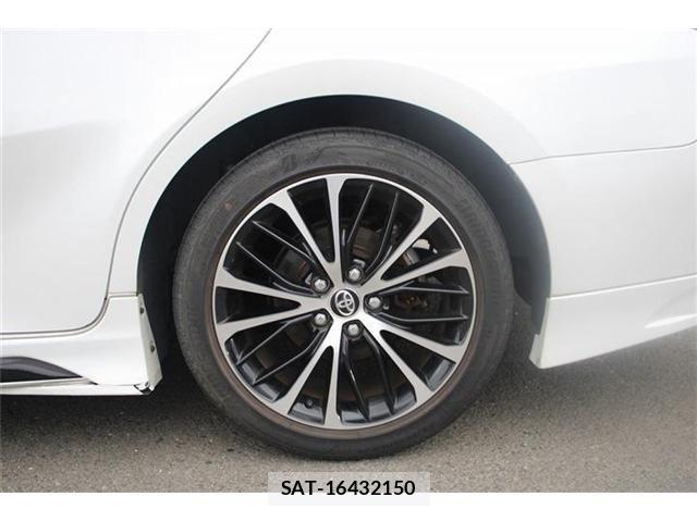 Toyota CAMRY HYBRID 2019-02 8828140-23