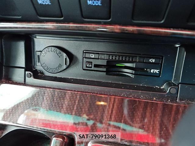 Toyota CAMRY HYBRID 2014-10 8828141-18
