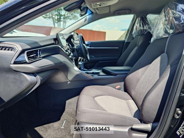 Toyota CAMRY HYBRID 2023-07 8848388-19