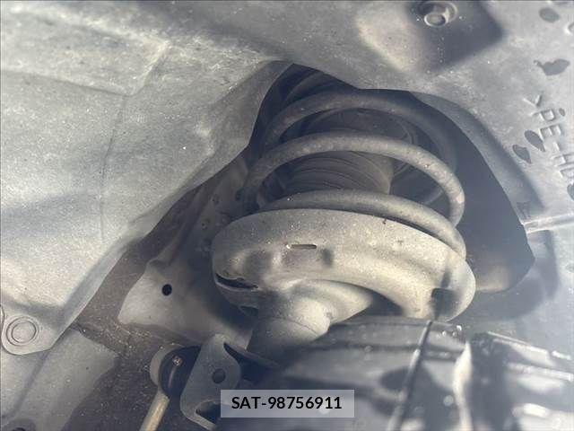Toyota CAMRY HYBRID 2020-03 8848391-15